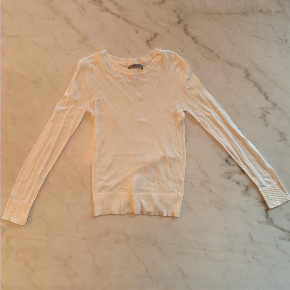 Max Azria sweater size large EUC